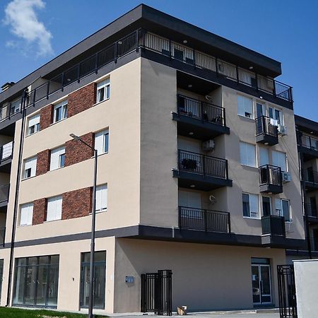 Crown Apartment 3 Subotica Eksteriør billede